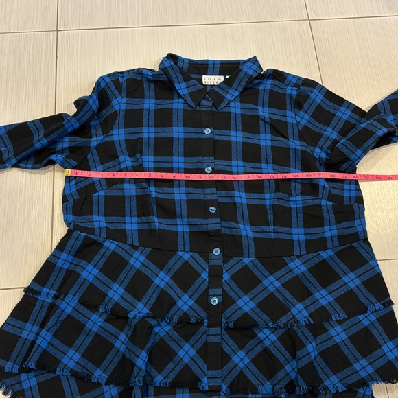 Joan Rivers NWOT Plaid Peplum with Fringe Hem long Sleeves buttoned Blouse. - Picture 8 of 10